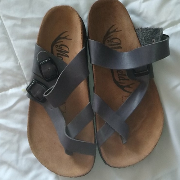 moosefield sandals